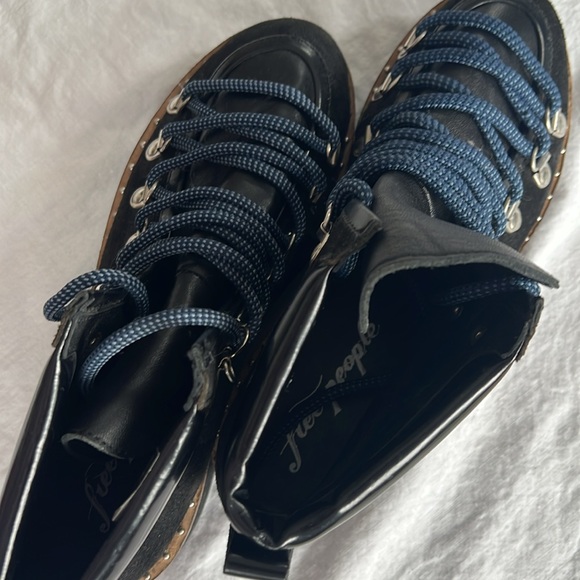 Free People Durango Hiker - Picture 8 of 9